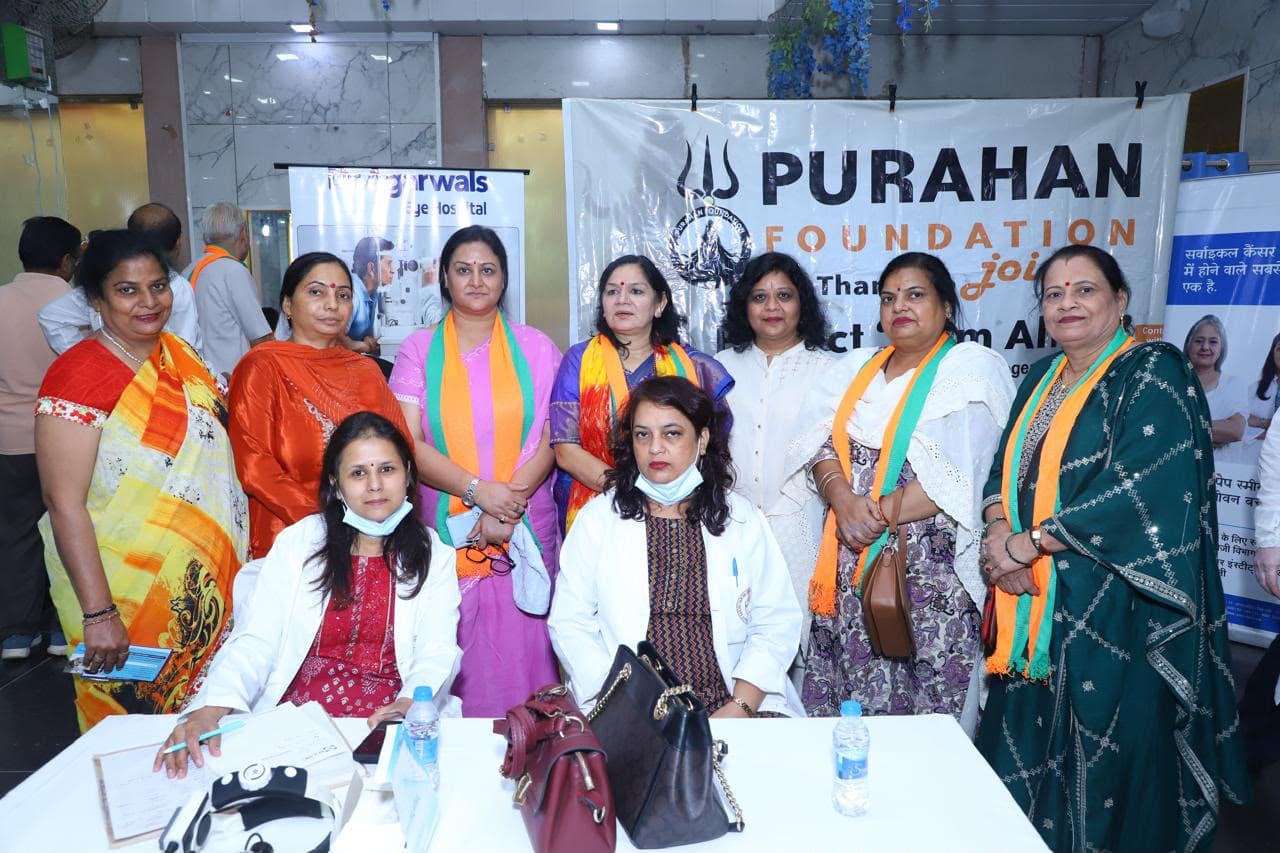 Healthcare professionals and volunteers at the camp